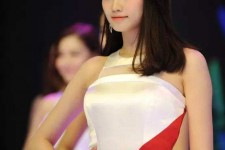 贵州成都特大模特兼职**(成都服拆模特兼职是实的吗)
