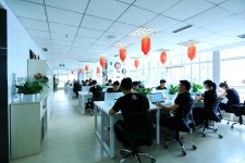 贵州成都雇用伴游司机(雇用成都客运班车旅游司机)
