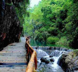 贵州周边旅游(周边旅游景区哪里好玩)