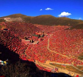 贵州色达旅游攻略(成都到色达旅游攻略)
