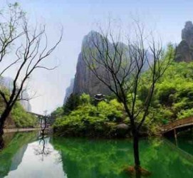 贵州周边旅游攻略(三星堆周边旅游攻略)