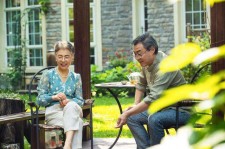 贵州坦言带老伴游遍中国(我和老伴去旅游)