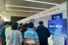 贵州北京伴游招聘 北京各大高校恢复线下招聘会，今年有什么不一样？记者探访