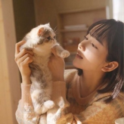 贵州伴游女生邓珊珊的资料