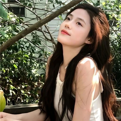 贵州伴游女生唐雅宁的资料