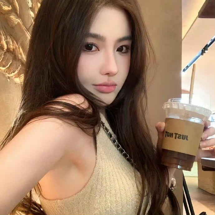 贵州伴游女生阿丽米热·艾美尔的资料