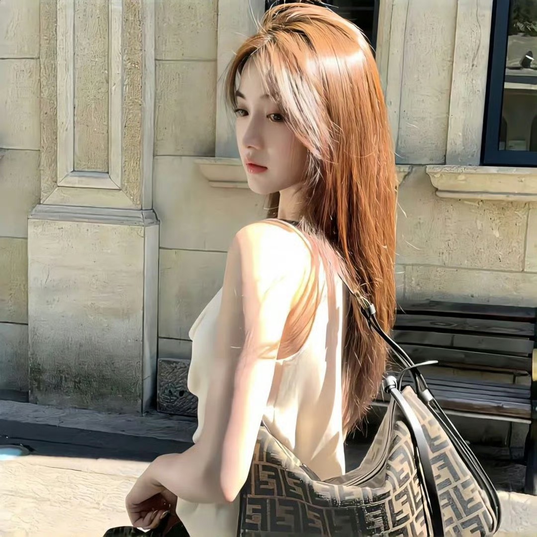 贵州伴游女生夏夏的资料