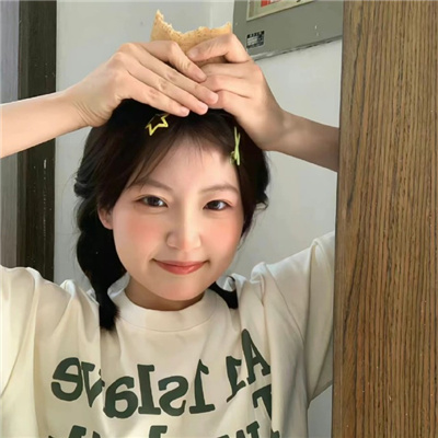 贵州伴游女生蒯慧雅
